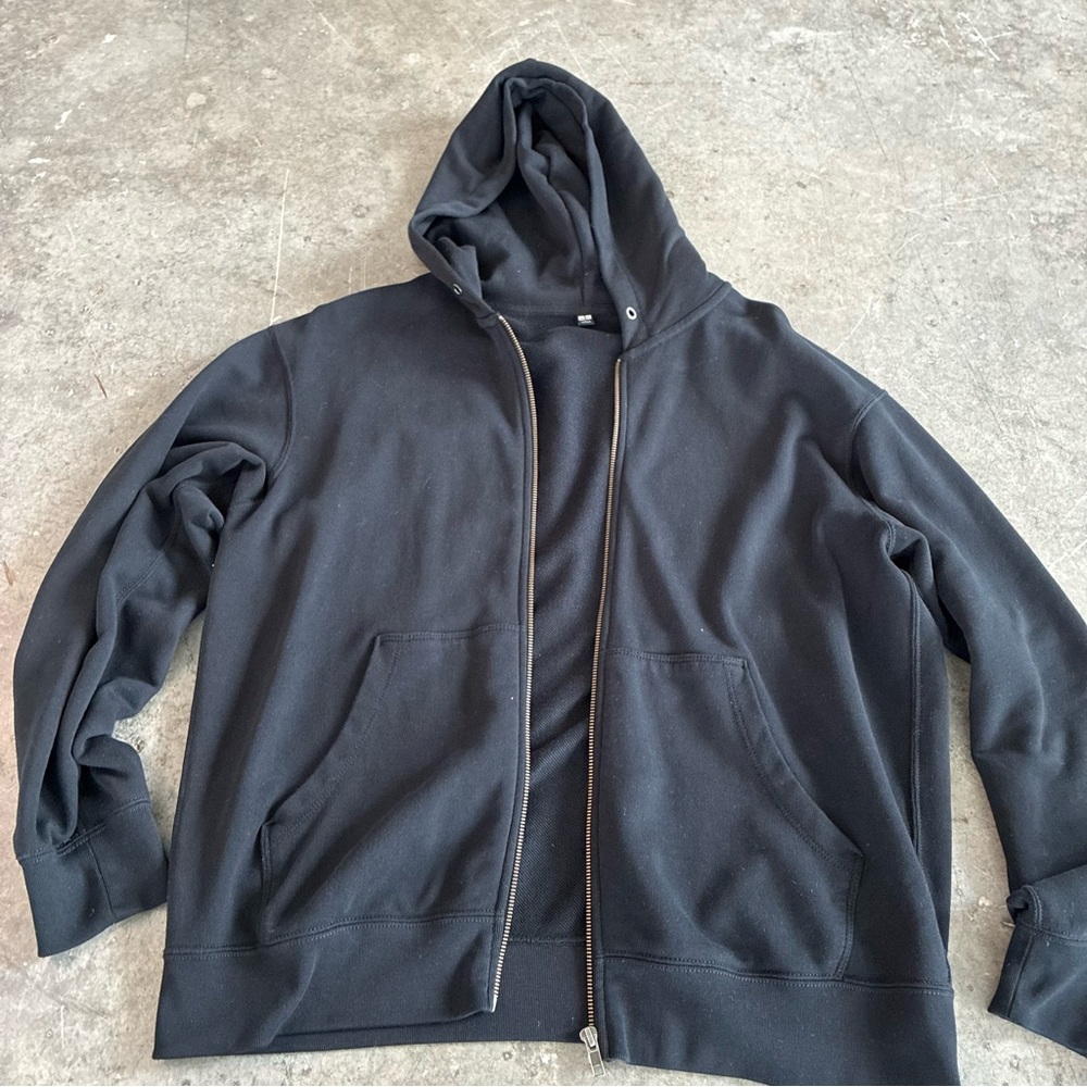 Men's Black Hoodie Sweater Uniqlo Terry looped zip front classic M